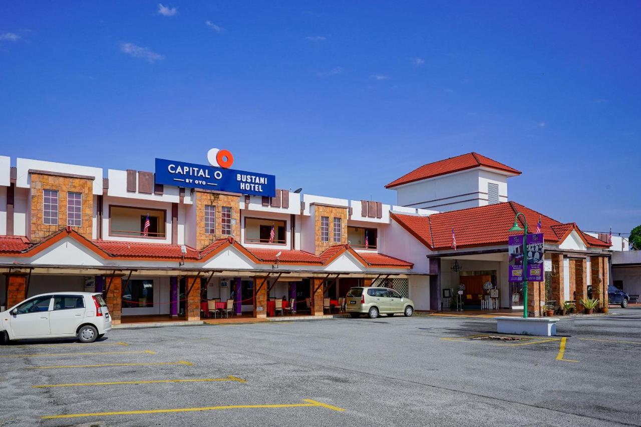 แคปปิตัล โอ 89658 โรงแรมบุสตานี จิตรา ภายนอก รูปภาพ